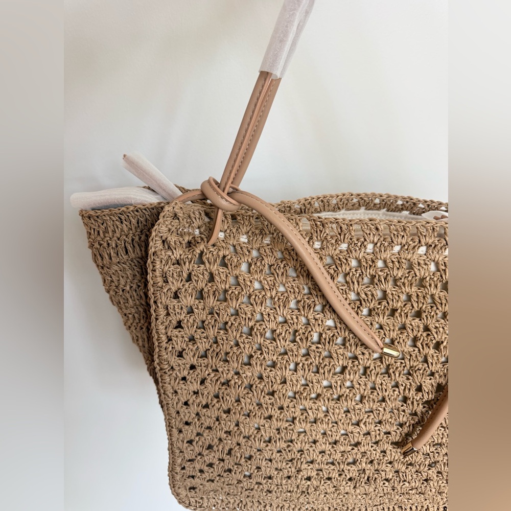 NWT Dolce Vita Ravello Tote Natural Raffia Tote Bag - Picture 9 of 14